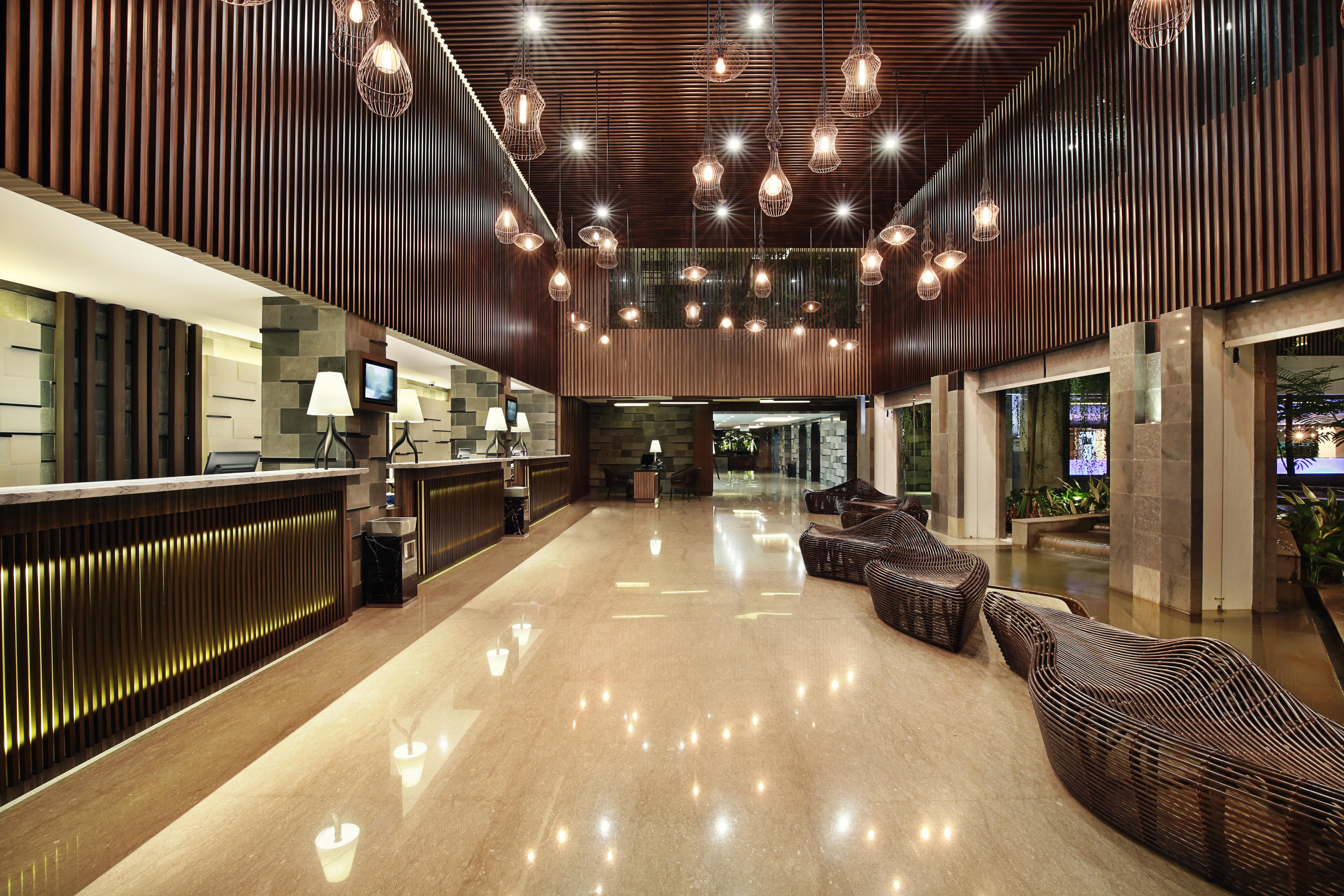 Mercure Bali Legian Exterior photo